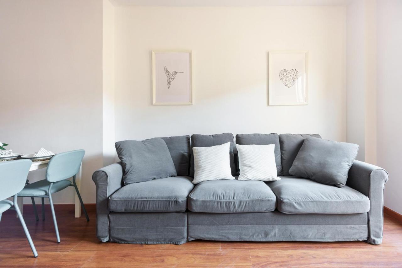 Pineapple Rosaleda 13 Apartment มาลากา ภายนอก รูปภาพ